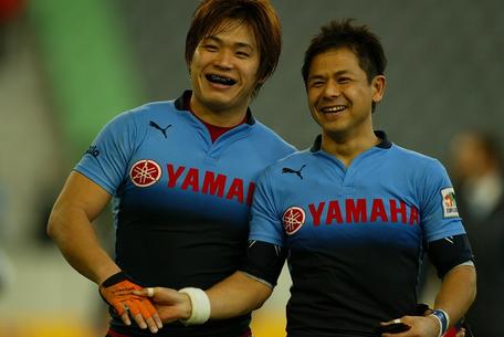 2006年度、トップリーグ3位を決めた時の大田尾選手（左）